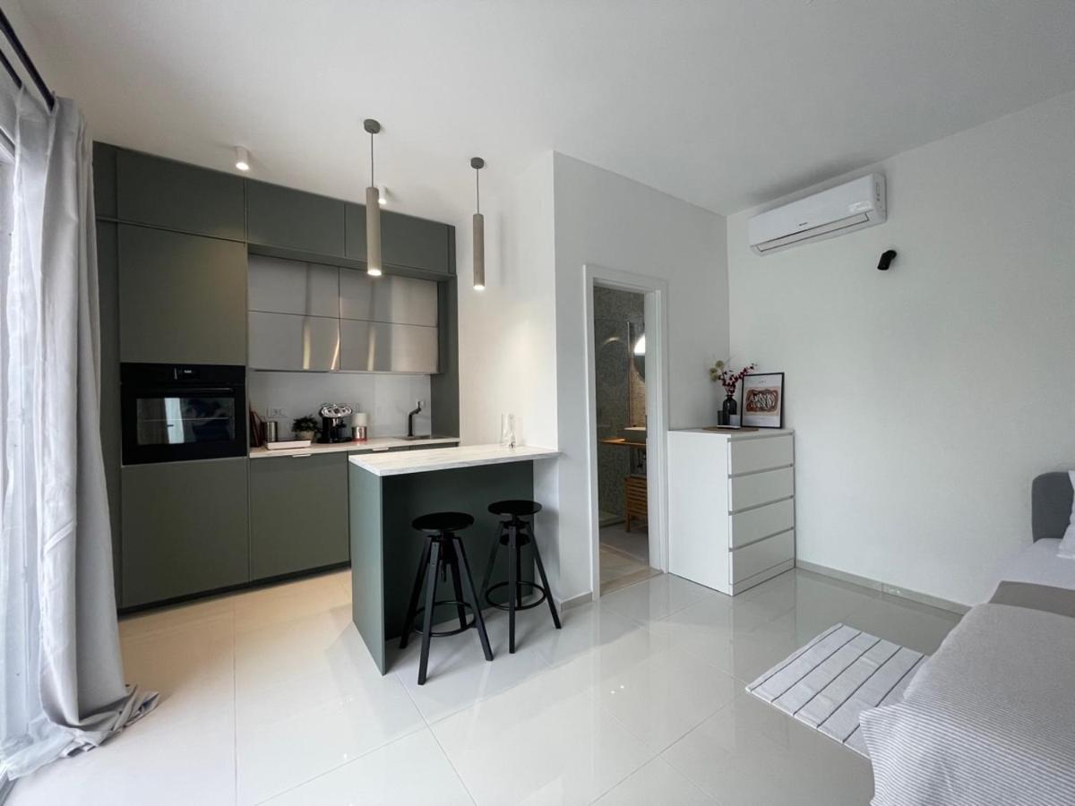 Studio D2 Biograd Na Moru Bagian luar foto